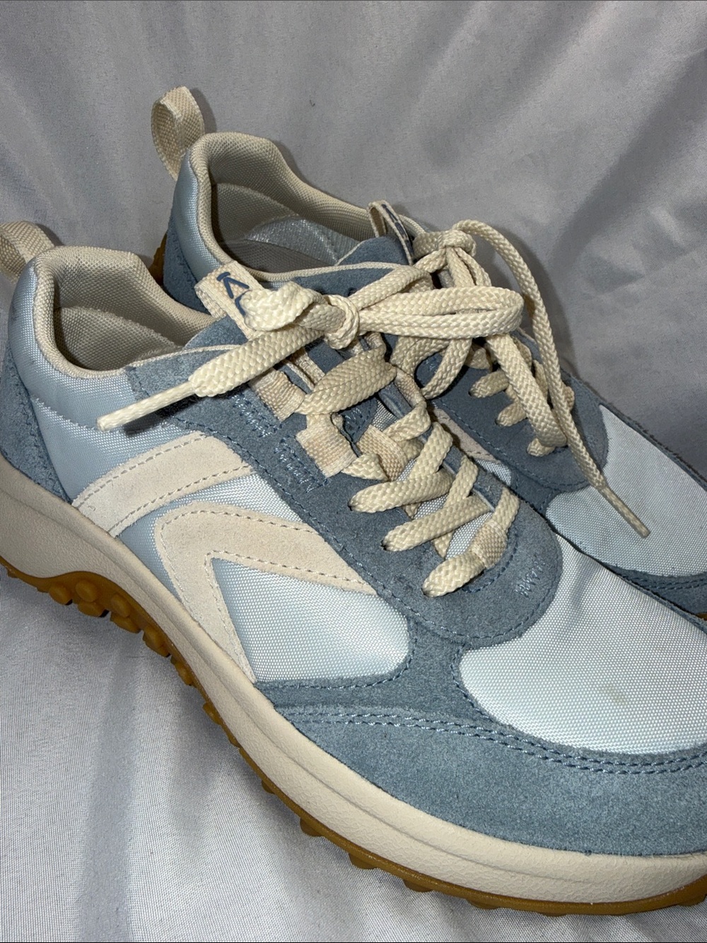 Keen Women's Pale Blue and Cream Low-Top Sneakers